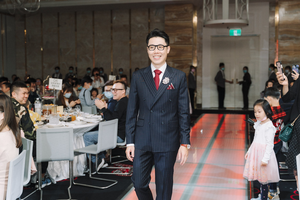 [高雄婚攝] Huang＆Hsiang 婚禮紀錄｜高雄林皇宮