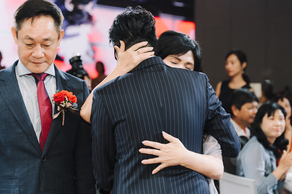 [高雄婚攝] Huang＆Hsiang 婚禮紀錄｜高雄林皇宮