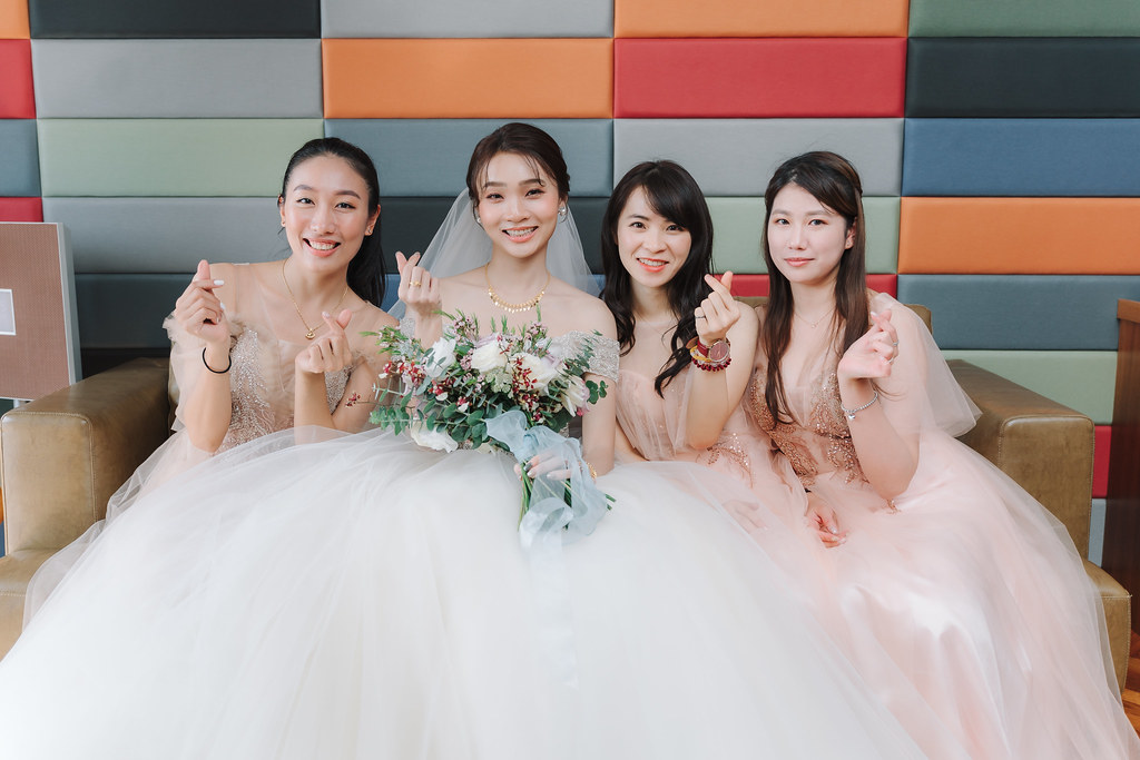 [高雄婚攝] Huang＆Hsiang 婚禮紀錄｜高雄林皇宮