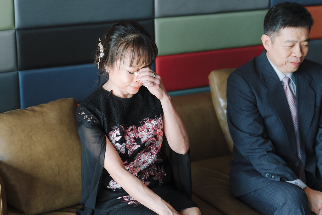 [高雄婚攝] Huang＆Hsiang 婚禮紀錄｜高雄林皇宮