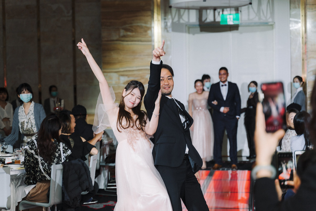 [高雄婚攝] Huang＆Hsiang 婚禮紀錄｜高雄林皇宮
