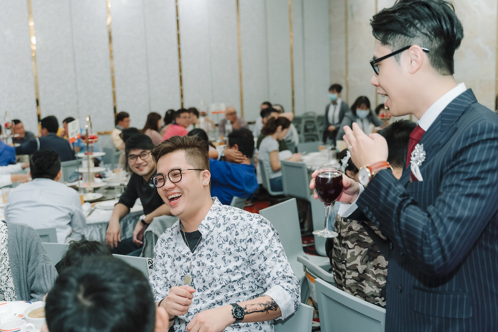 [高雄婚攝] Huang＆Hsiang 婚禮紀錄｜高雄林皇宮