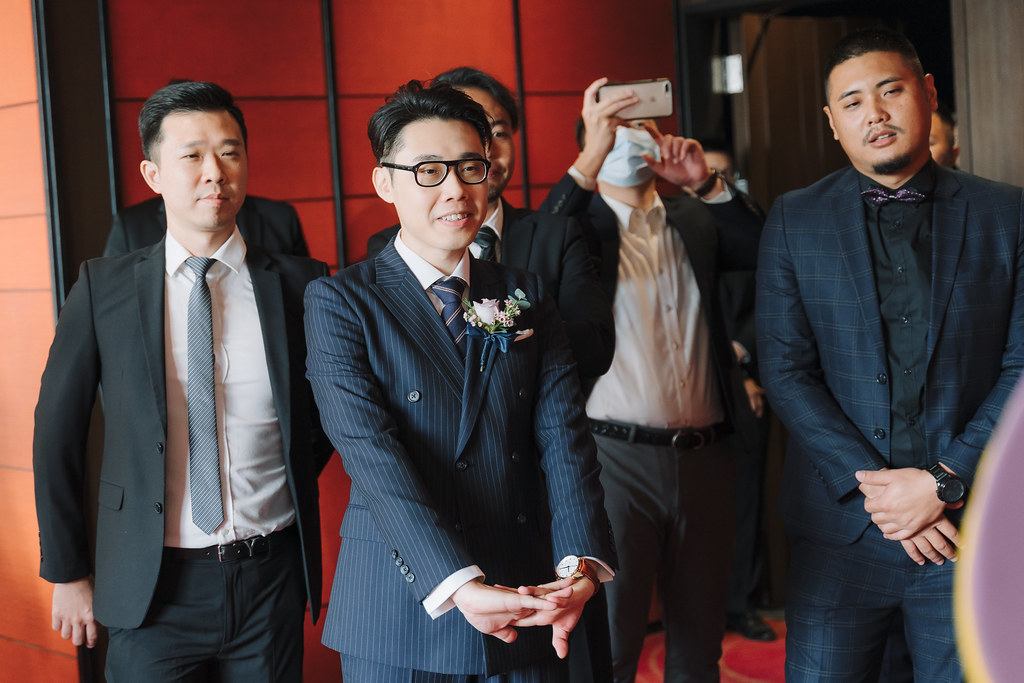 [高雄婚攝] Huang＆Hsiang 婚禮紀錄｜高雄林皇宮