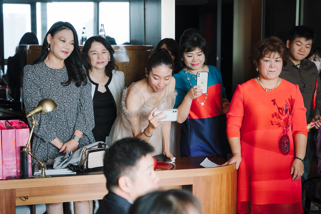 [高雄婚攝] Huang＆Hsiang 婚禮紀錄｜高雄林皇宮
