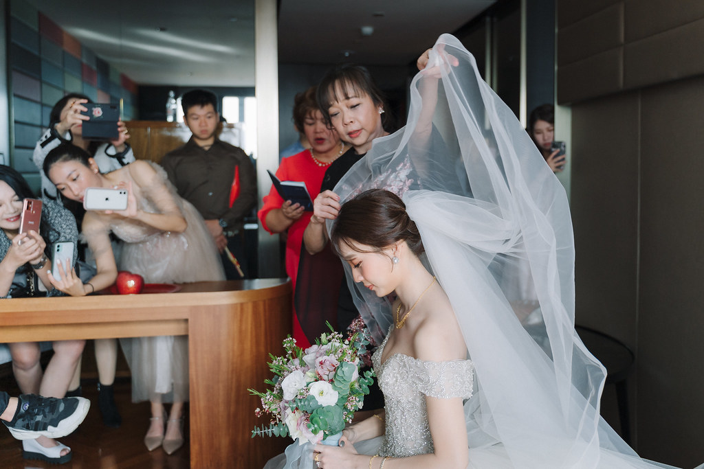 [高雄婚攝] Huang＆Hsiang 婚禮紀錄｜高雄林皇宮