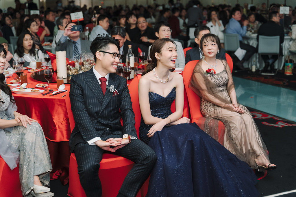 [高雄婚攝] Huang＆Hsiang 婚禮紀錄｜高雄林皇宮