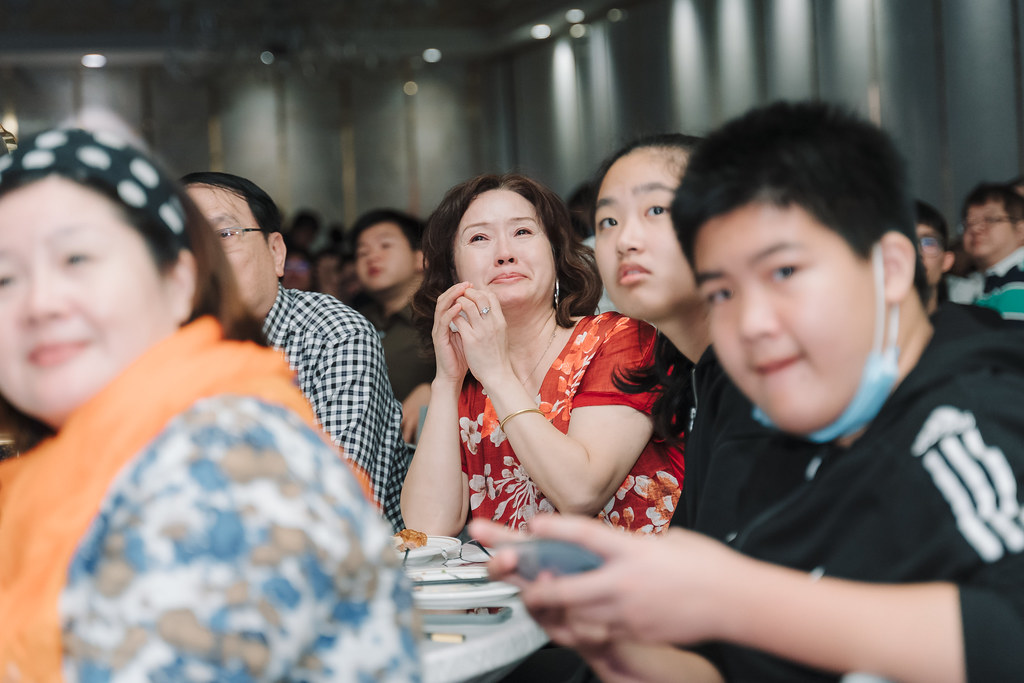 [高雄婚攝] Huang＆Hsiang 婚禮紀錄｜高雄林皇宮