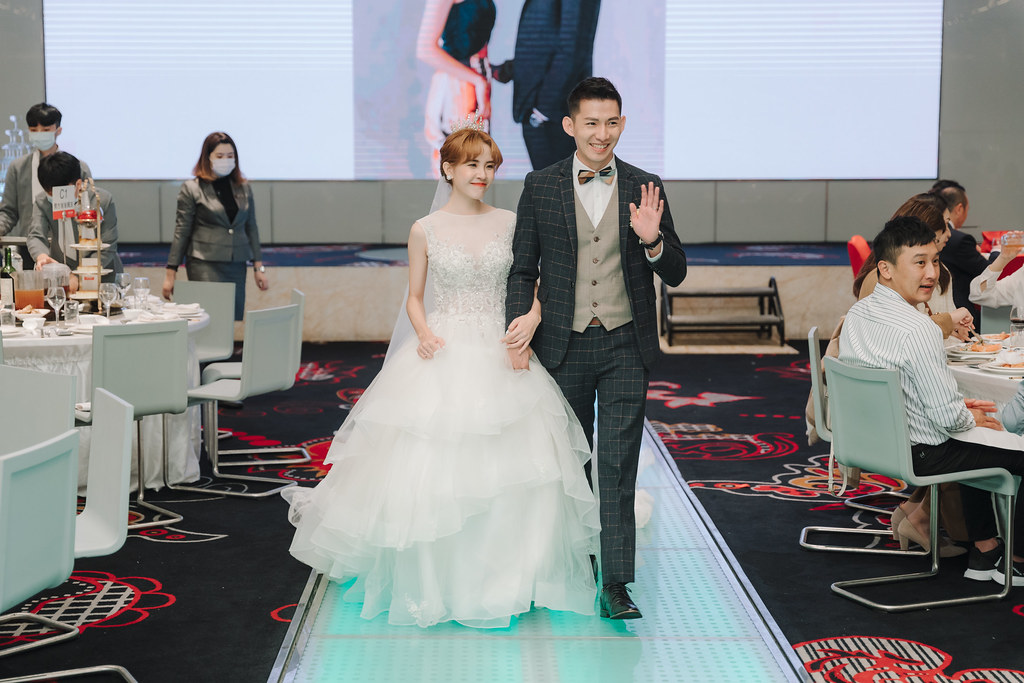 [高雄婚攝] Charles＆Lily 婚禮紀錄｜高雄林皇宮