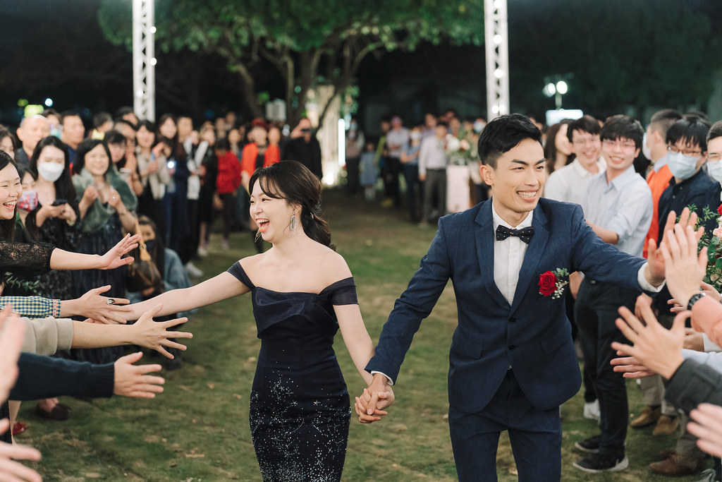 [高雄婚攝] Wally＆Helen 婚禮紀錄｜橋頭糖廠百世新天地