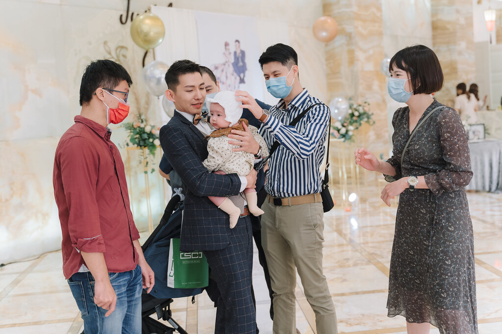 [高雄婚攝] Charles＆Lily 婚禮紀錄｜高雄林皇宮