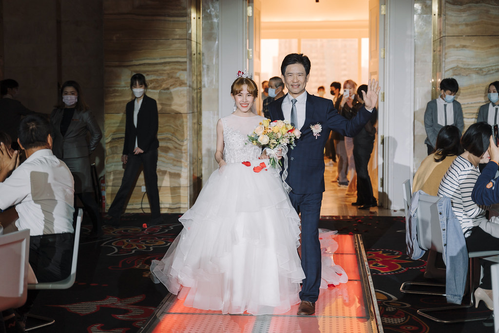 [高雄婚攝] Charles＆Lily 婚禮紀錄｜高雄林皇宮