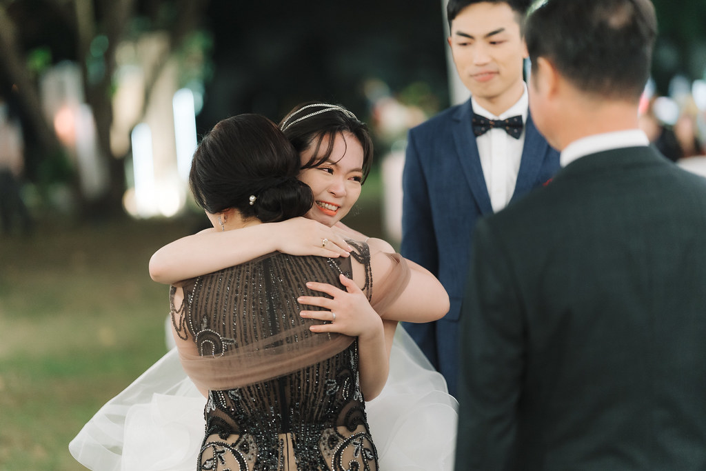 [高雄婚攝] Wally＆Helen 婚禮紀錄｜橋頭糖廠百世新天地