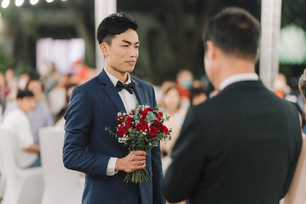[高雄婚攝] Wally＆Helen 婚禮紀錄｜橋頭糖廠百世新天地