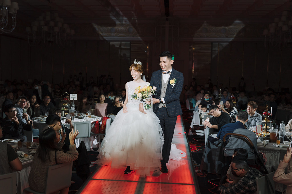 [高雄婚攝] Charles＆Lily 婚禮紀錄｜高雄林皇宮