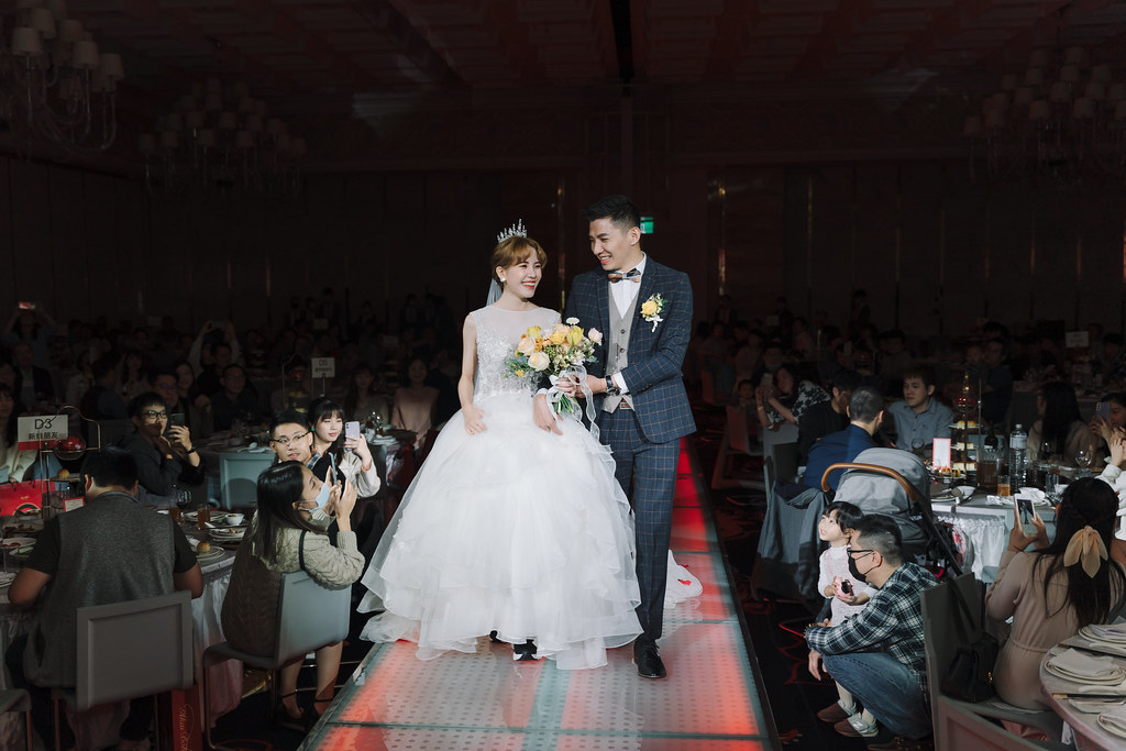 [高雄婚攝] Charles＆Lily 婚禮紀錄｜高雄林皇宮