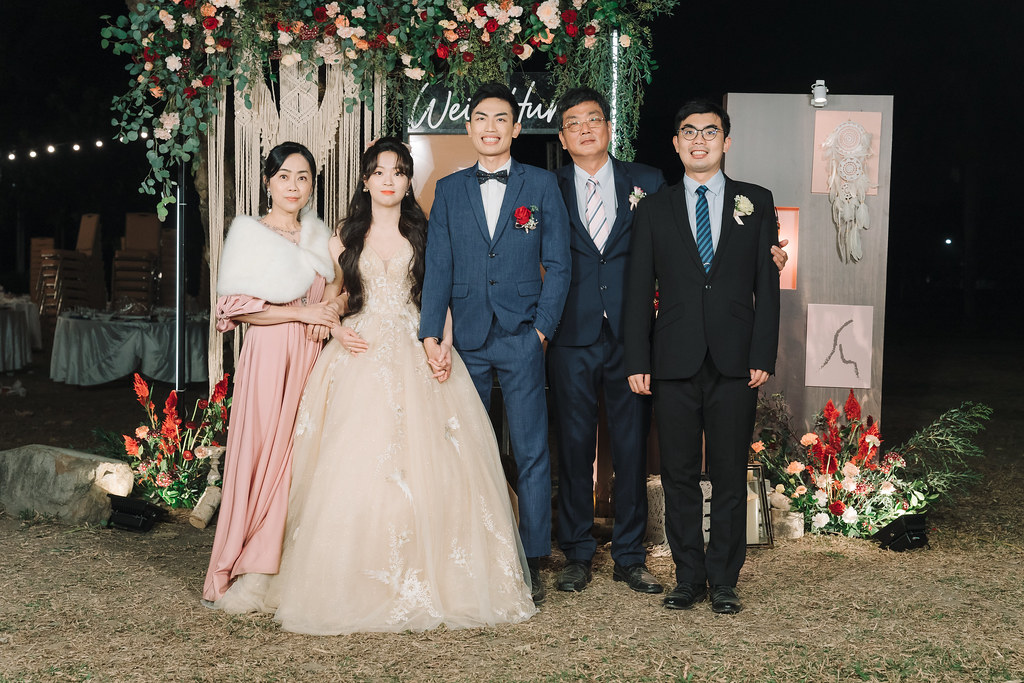 [高雄婚攝] Wally＆Helen 婚禮紀錄｜橋頭糖廠百世新天地