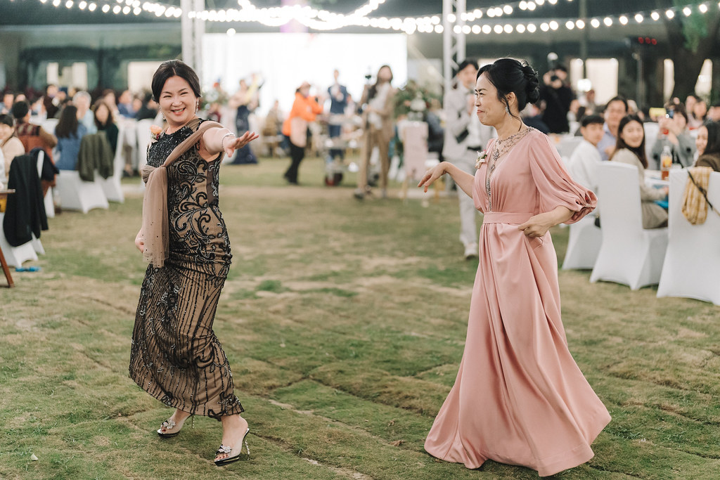 [高雄婚攝] Wally＆Helen 婚禮紀錄｜橋頭糖廠百世新天地