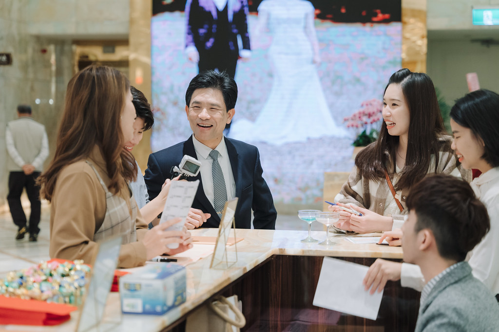[高雄婚攝] Charles＆Lily 婚禮紀錄｜高雄林皇宮