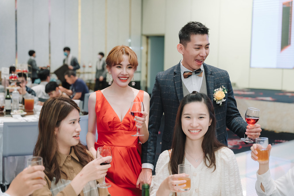 [高雄婚攝] Charles＆Lily 婚禮紀錄｜高雄林皇宮